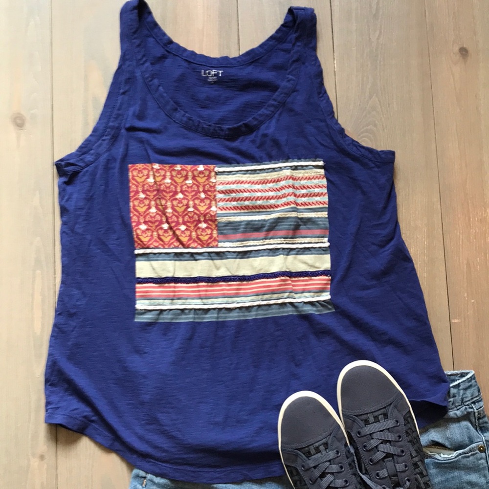 LOFT Blue Sleeveless Graphic Tank Top